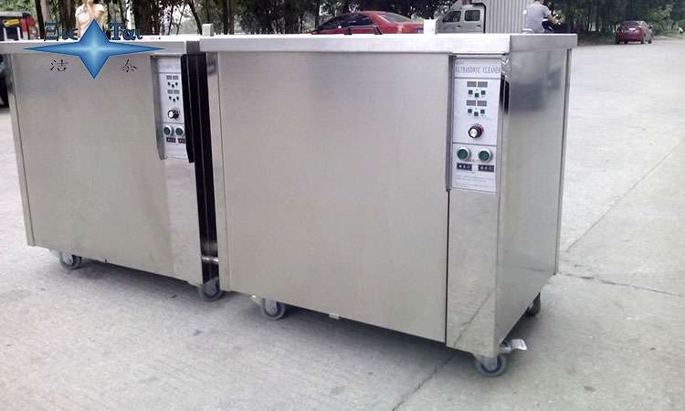超声波清洗设备：提升石油化工行业设备清洁效率的创新解决方案