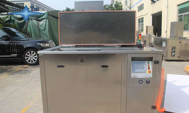 超声波清洗技术：家居金属用品的清洁与光亮度恢复