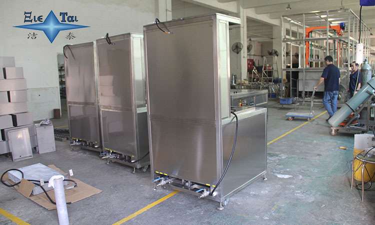 超声波清洗器技术:工业清洗的高效得力工具 超声波清洗器技术:工业清洗的高效得力工具