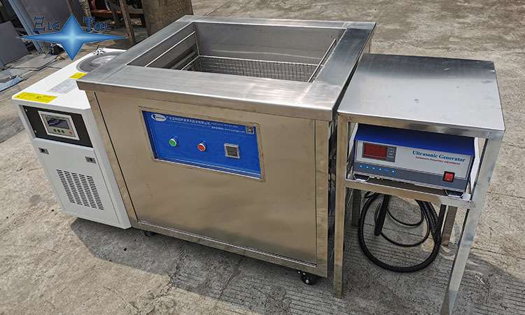 超声波清洗设备：电子热敏元件的高效清洗解决方案
