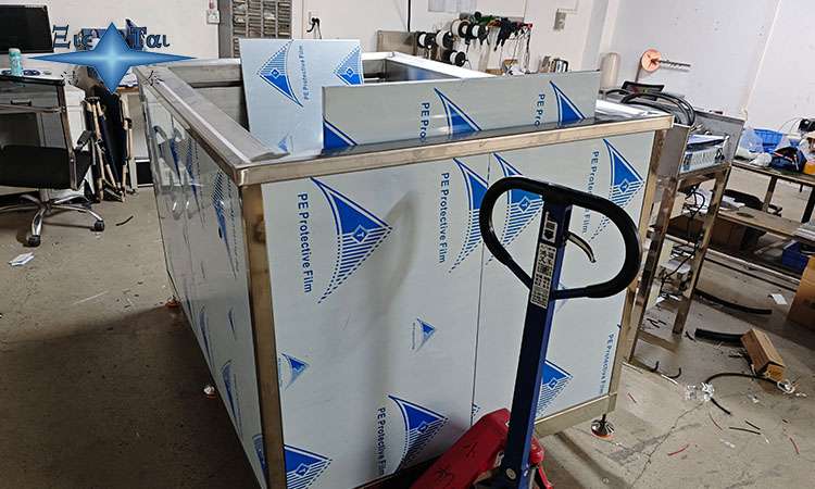 大型超声波清洗机价格解析:影响因素与市场行情分析 大型超声波清洗机价格解析:影响因素与市场行情分析