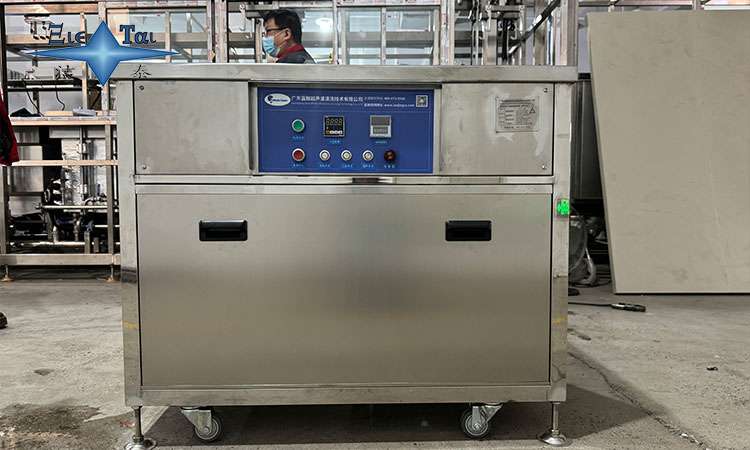 超声波清洗机中的酒精使用指南:选择与应用 超声波清洗机中的酒精使用指南:选择与应用