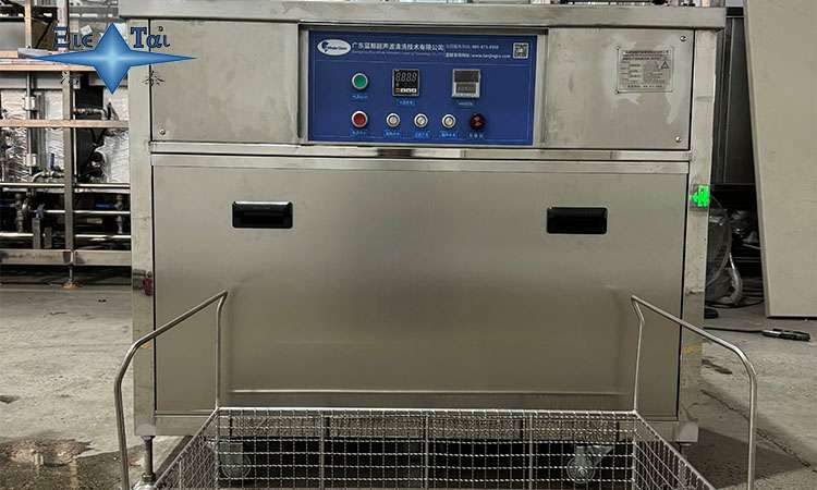 超声波清洗机中的泵选型指南：类型、功能与应用场景分析